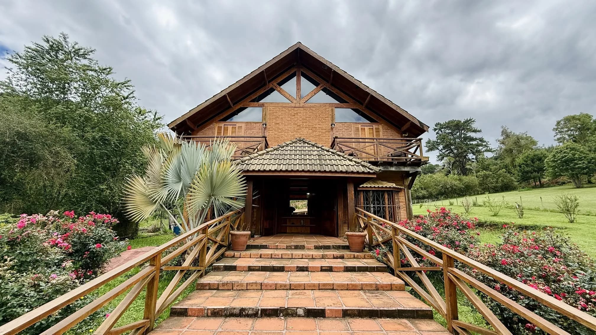 O Casarão, casa com 5 suítes